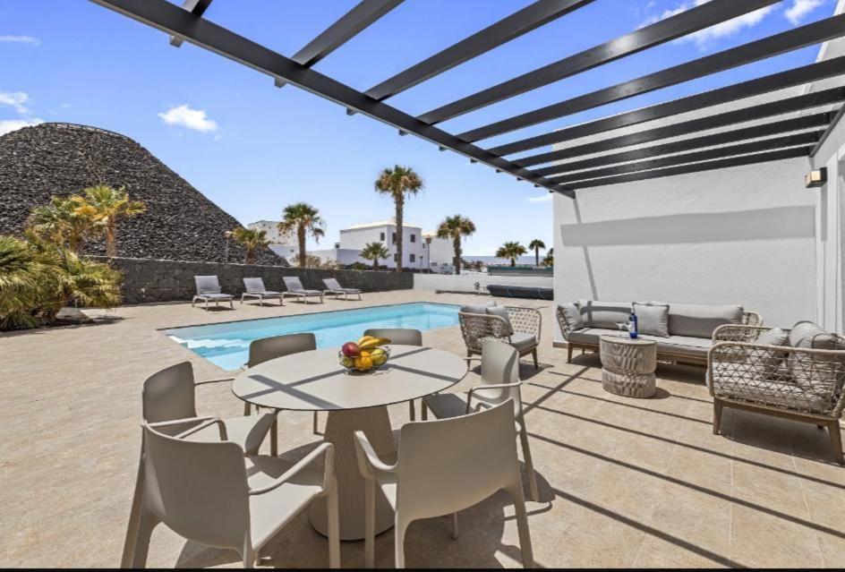 Lanzarote Villas Marina Volcan プラヤ・ブランカ エクステリア 写真