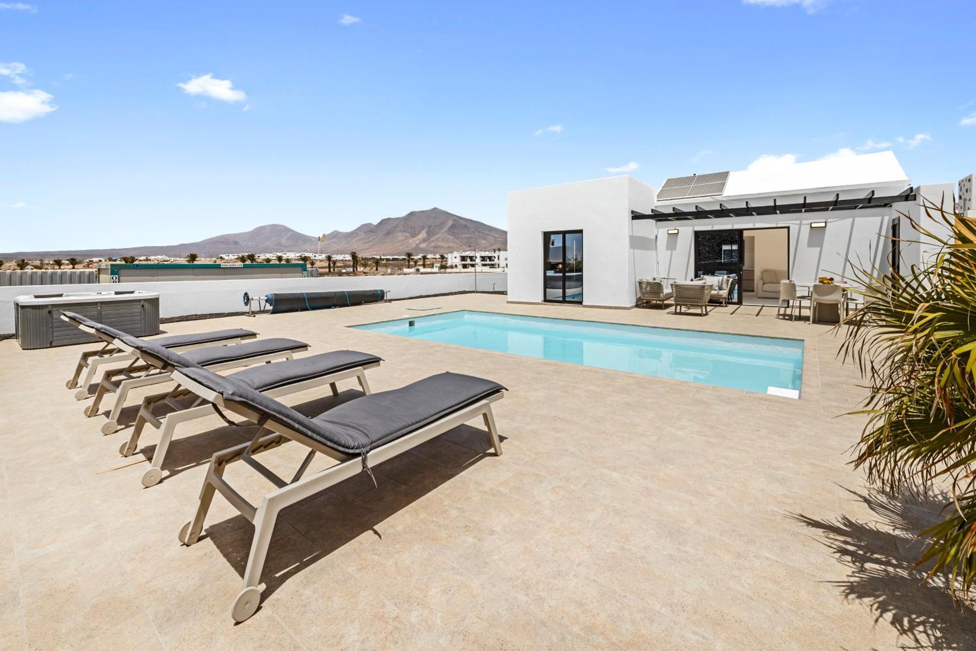 Lanzarote Villas Marina Volcan プラヤ・ブランカ エクステリア 写真